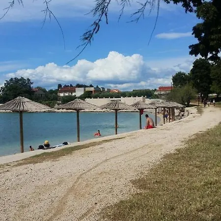 Grcic House דירה