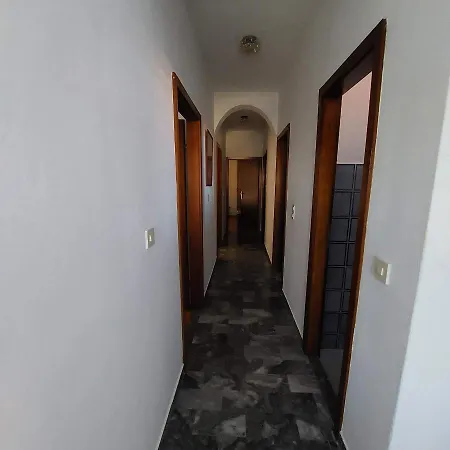 Grcic House דירה *