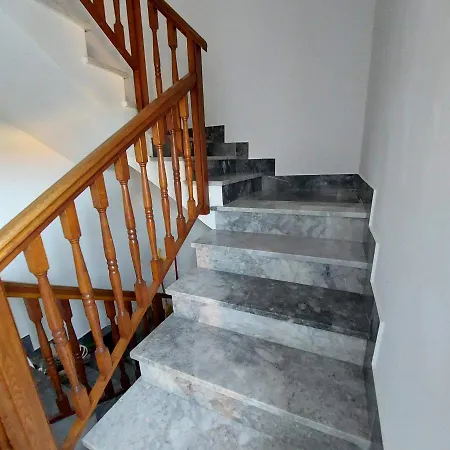 דירה Grcic House ביבינייה
